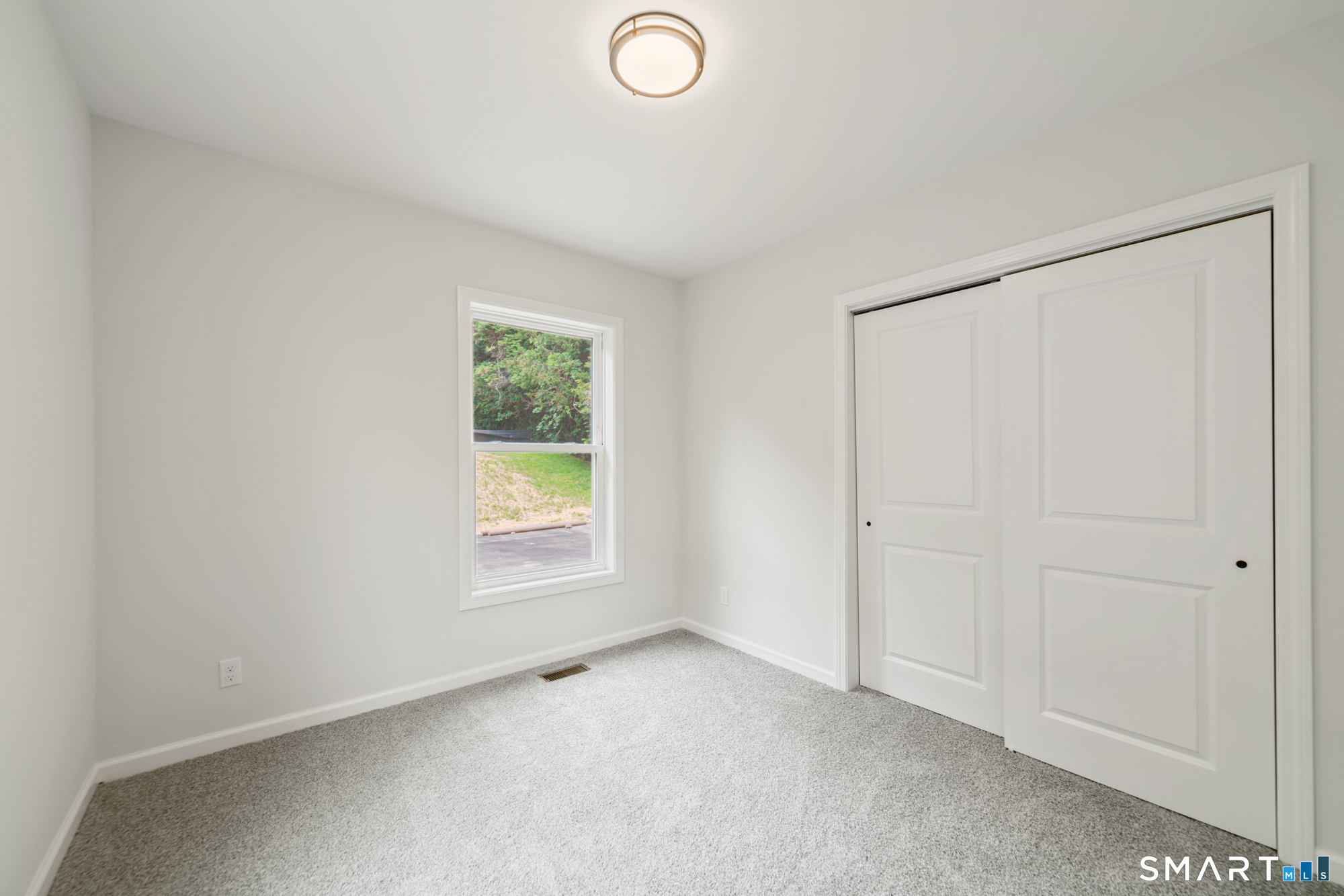 38 Charter Oak Avenue East Haven CT 06512