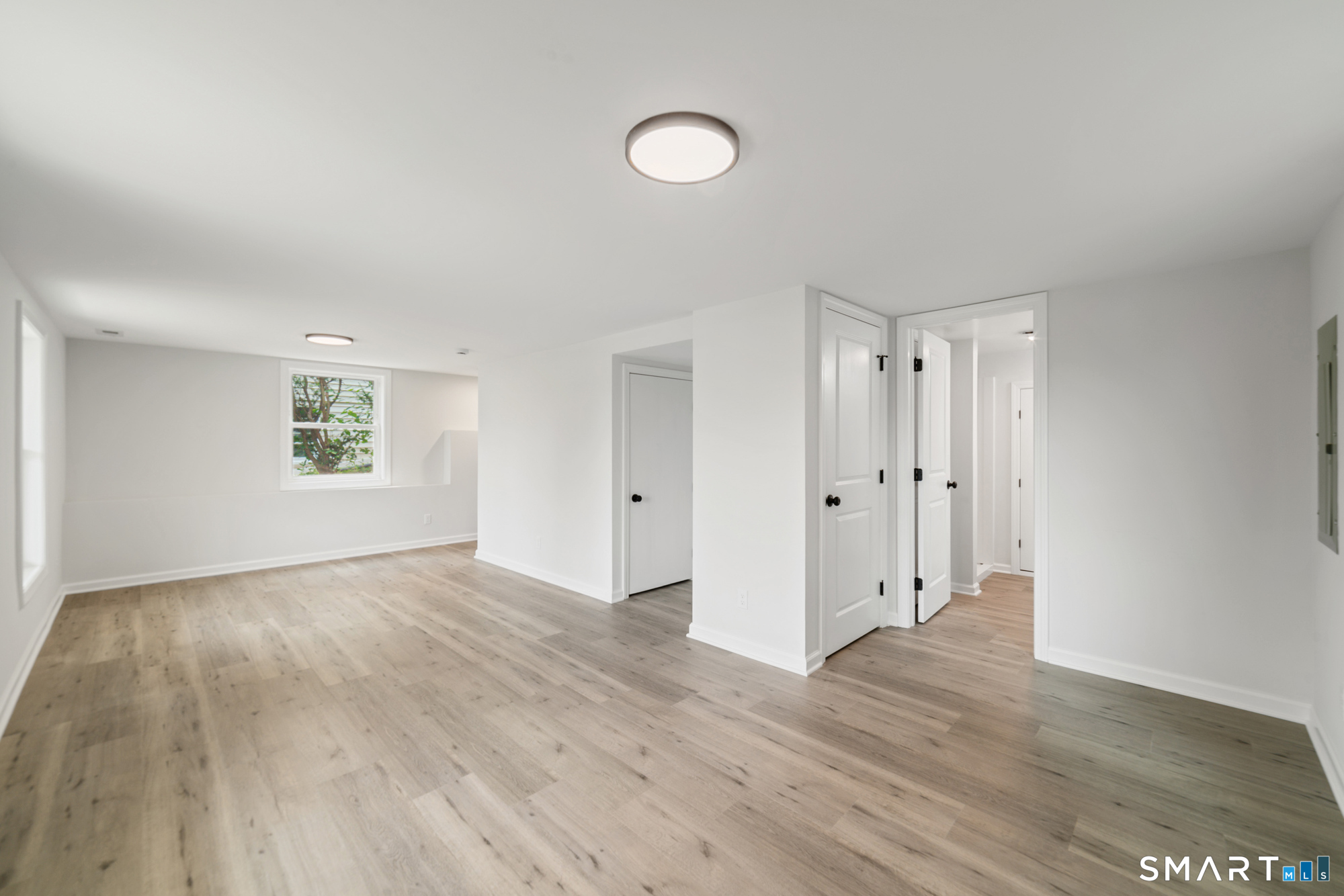 38 Charter Oak Avenue East Haven CT 06512