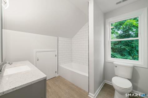 38 Charter Oak Avenue East Haven CT 06512