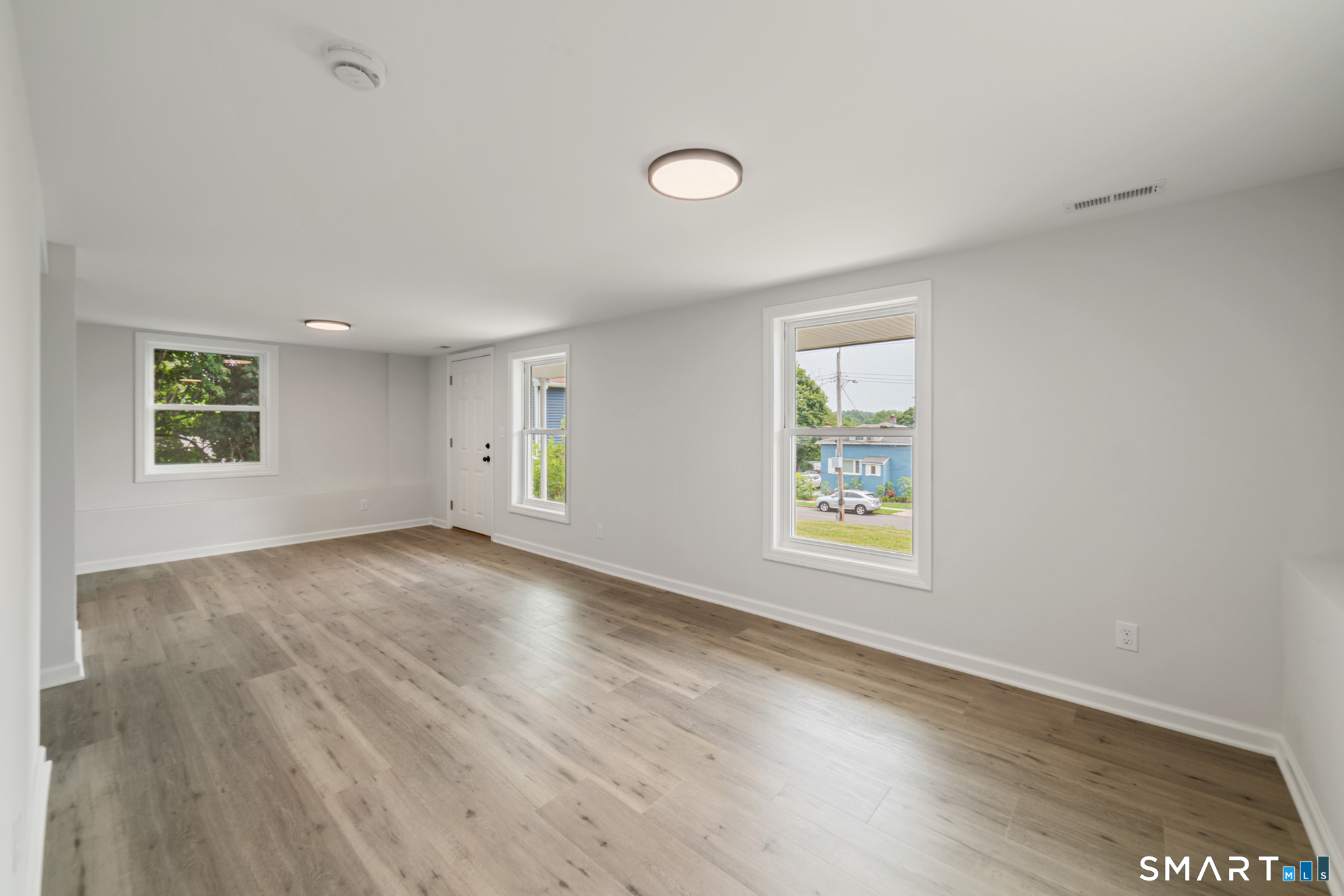 38 Charter Oak Avenue East Haven CT 06512