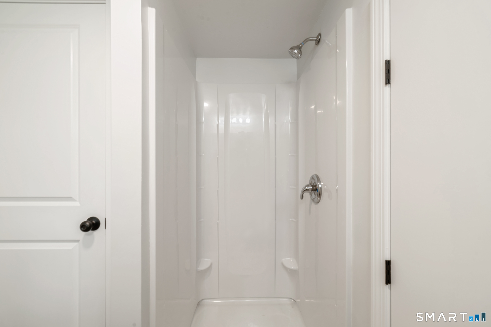 38 Charter Oak Avenue East Haven CT 06512