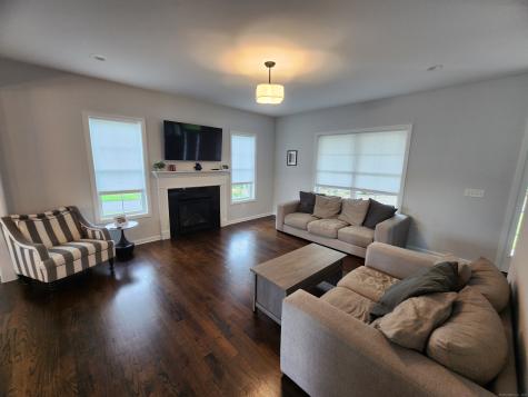 63 Gould Lane Branford CT 06405