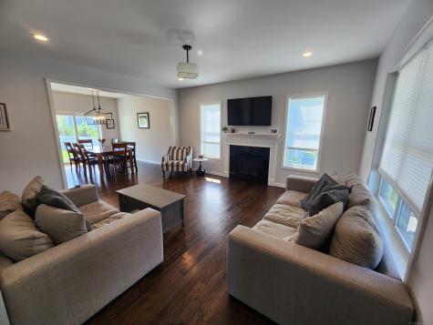 63 Gould Lane Branford CT 06405