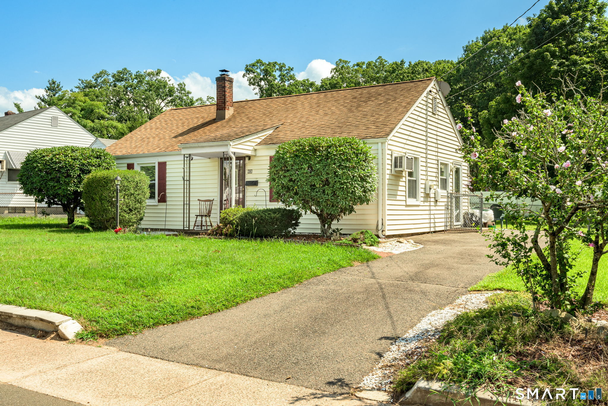 63 Crescent Drive East Hartford CT 06118