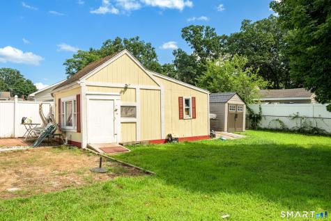 63 Crescent Drive East Hartford CT 06118