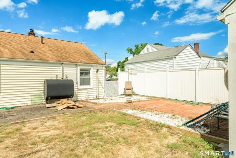 63 Crescent Drive East Hartford CT 06118