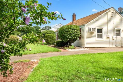 63 Crescent Drive East Hartford CT 06118