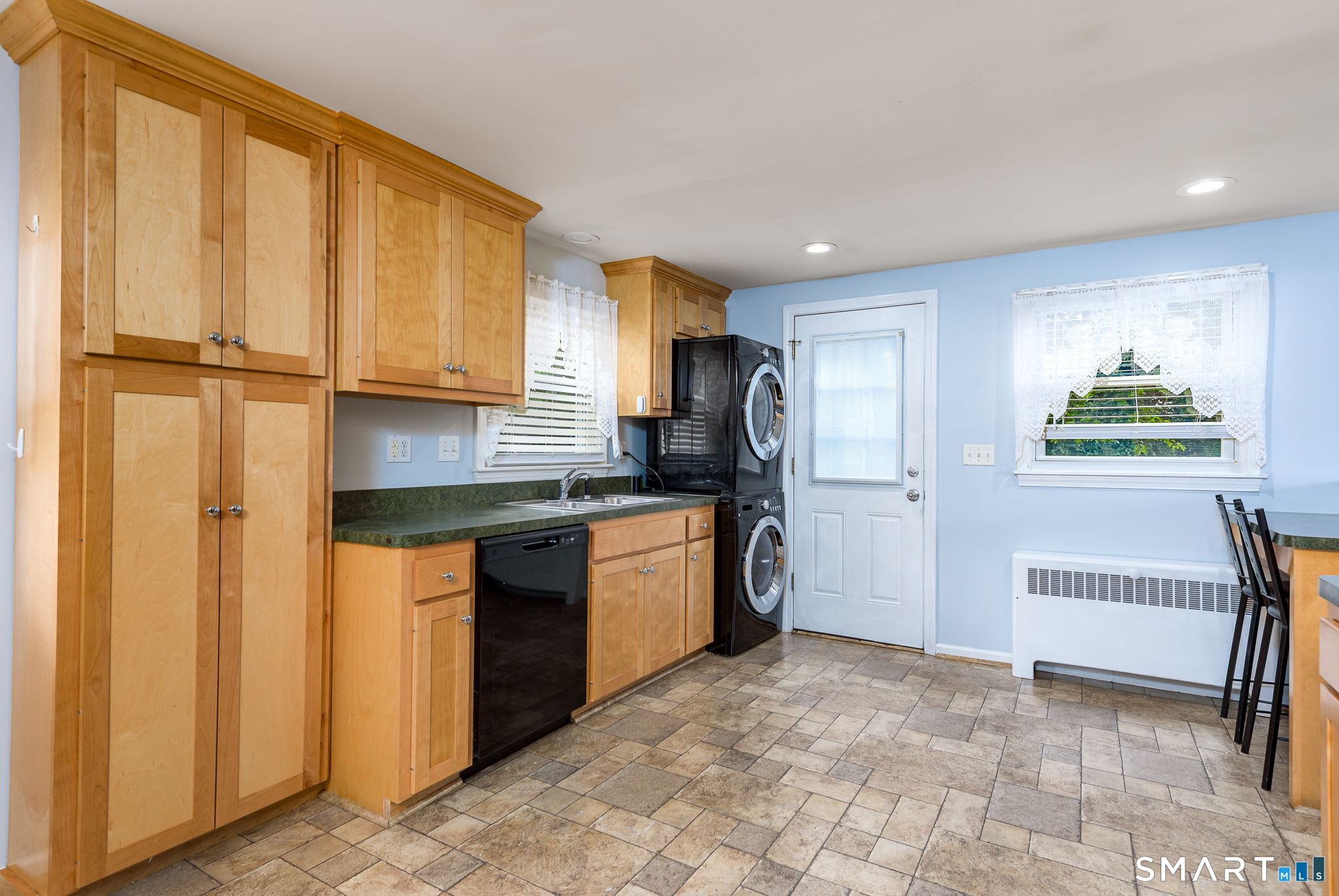 63 Crescent Drive East Hartford CT 06118