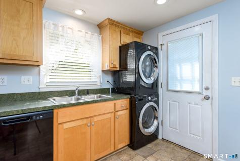63 Crescent Drive East Hartford CT 06118