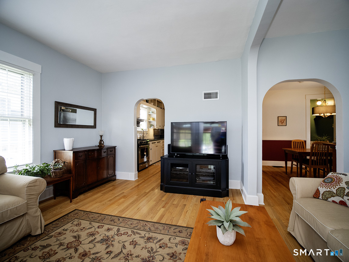 2864 Old Dixwell Avenue Hamden CT 06518