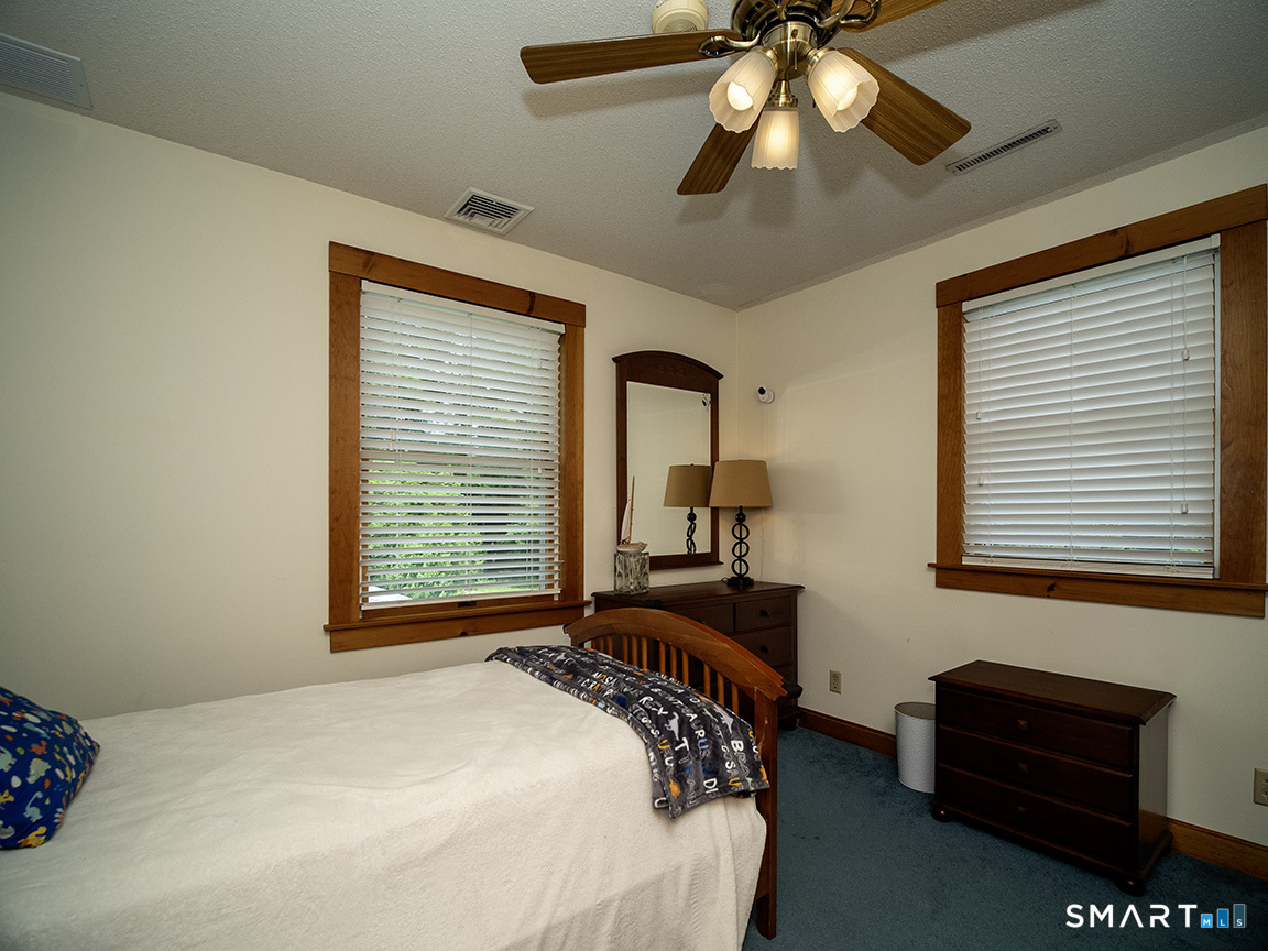 2864 Old Dixwell Avenue Hamden CT 06518