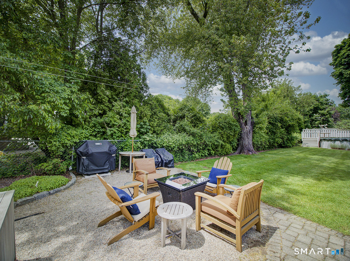 2864 Old Dixwell Avenue Hamden CT 06518