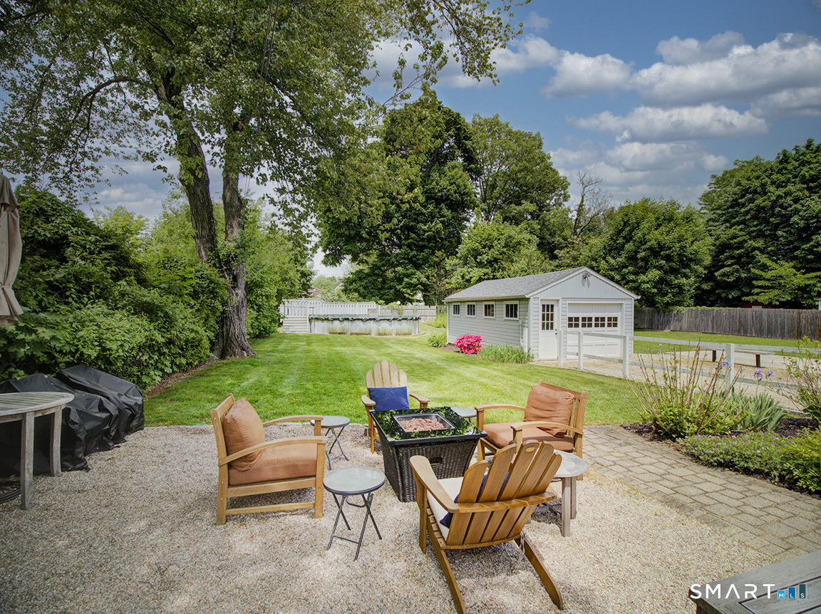 2864 Old Dixwell Avenue Hamden CT 06518