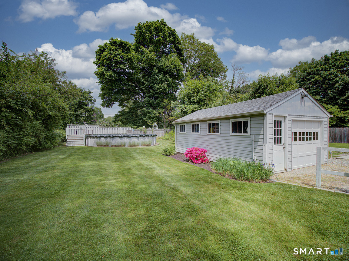 2864 Old Dixwell Avenue Hamden CT 06518