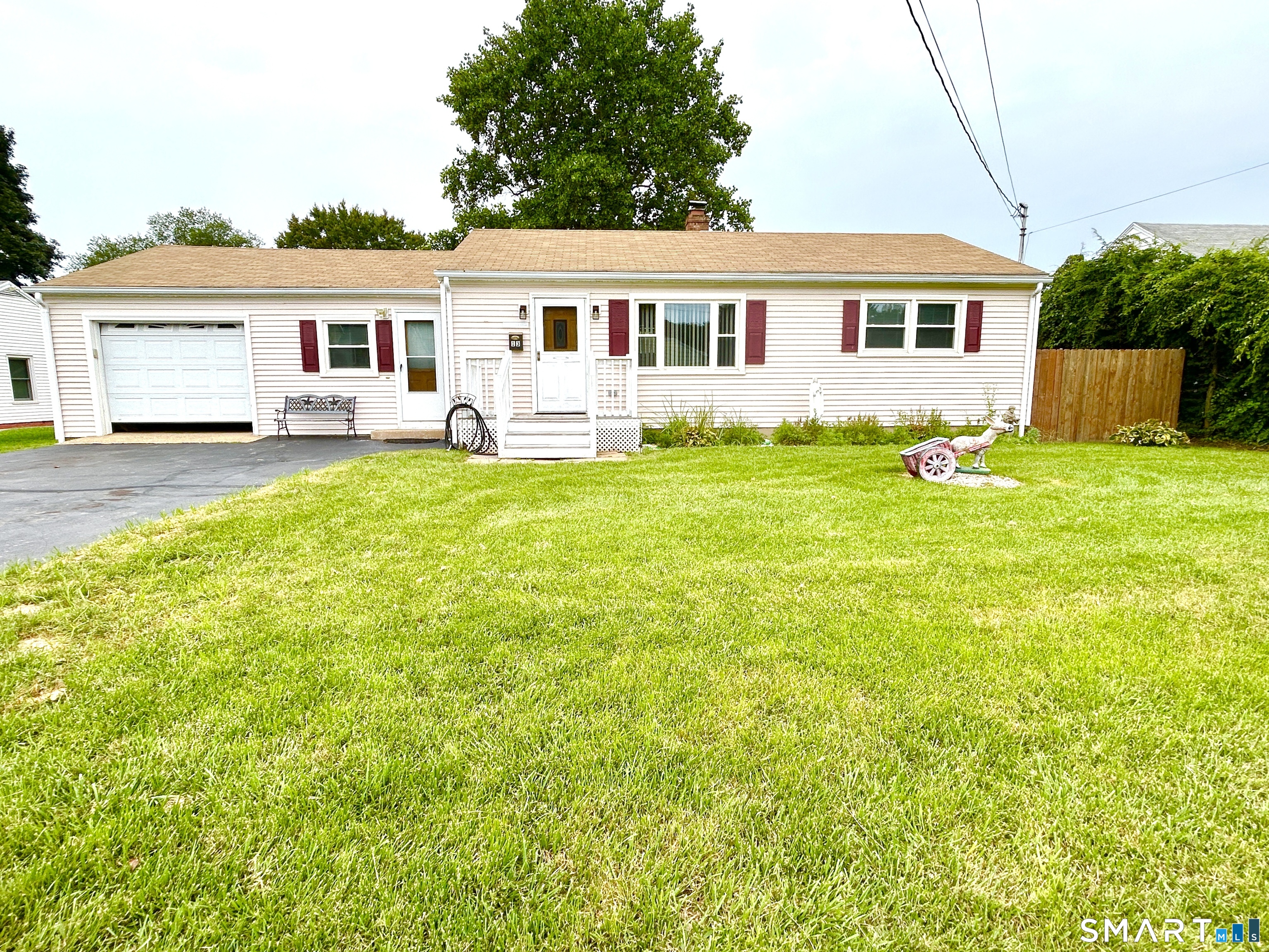 13 Hemlock Drive Ansonia CT 06401