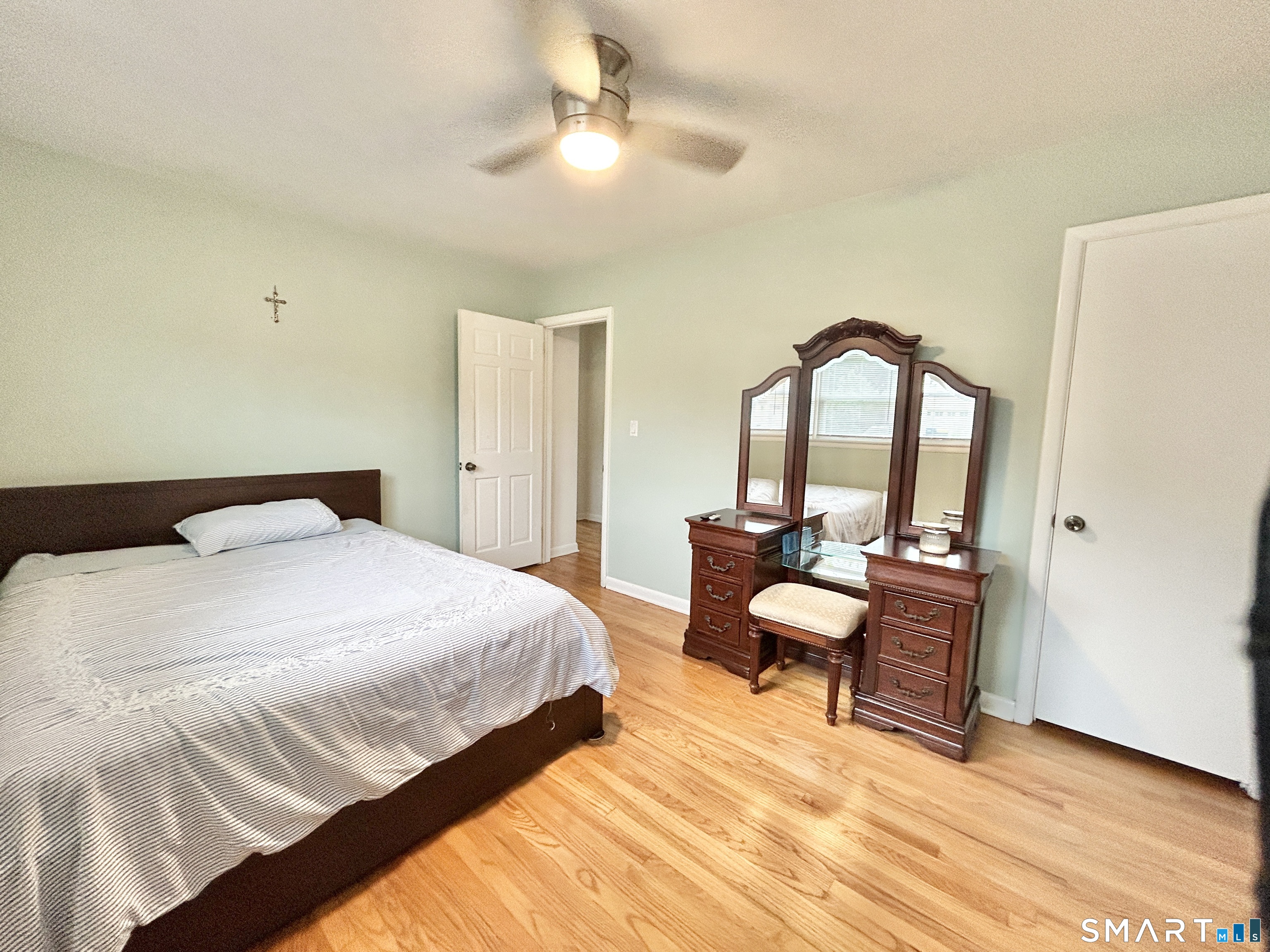 13 Hemlock Drive Ansonia CT 06401