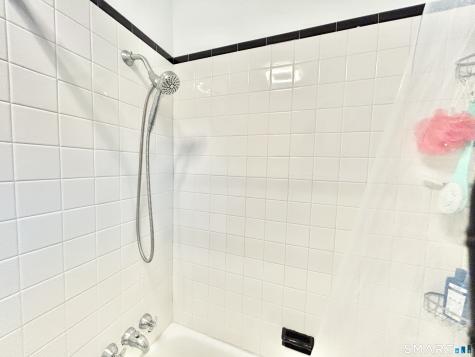 13 Hemlock Drive Ansonia CT 06401