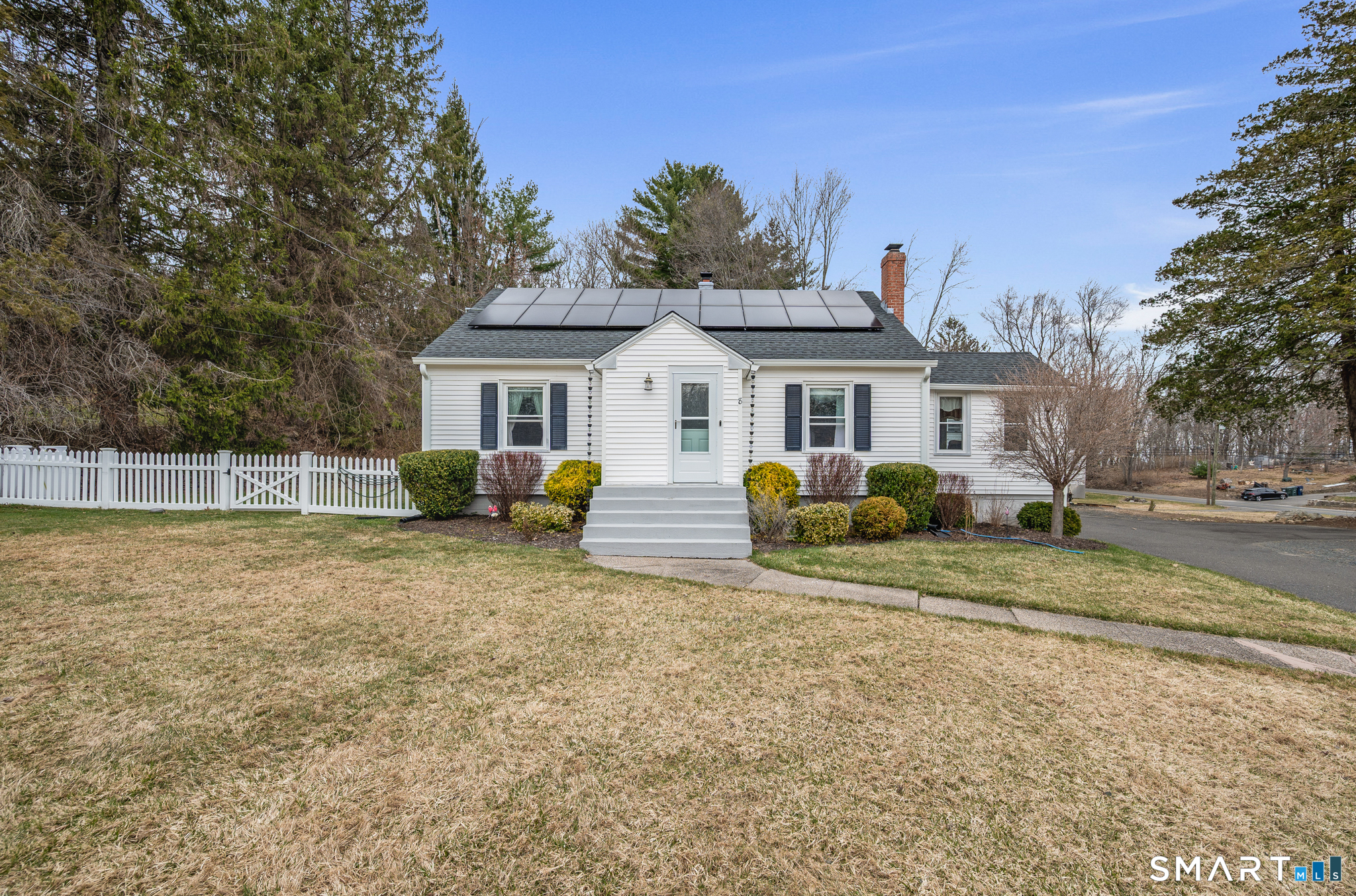 8 North Higgins Street Plymouth CT 06786