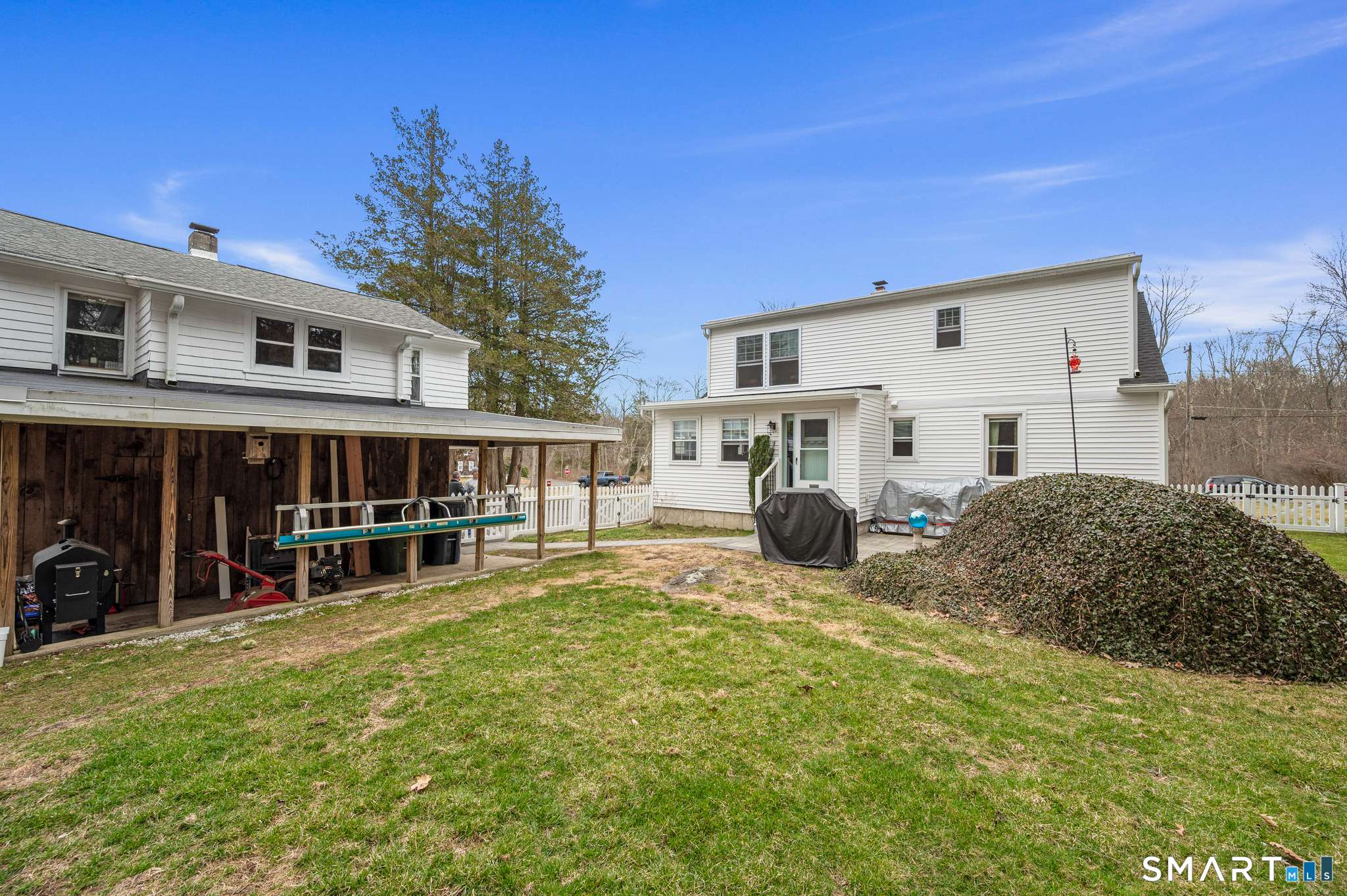 8 North Higgins Street Plymouth CT 06786
