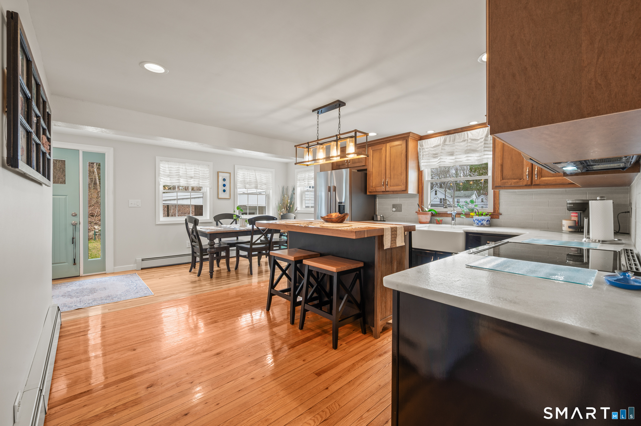 8 North Higgins Street Plymouth CT 06786