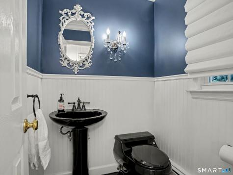 2 Arnold Drive Stamford CT 06905