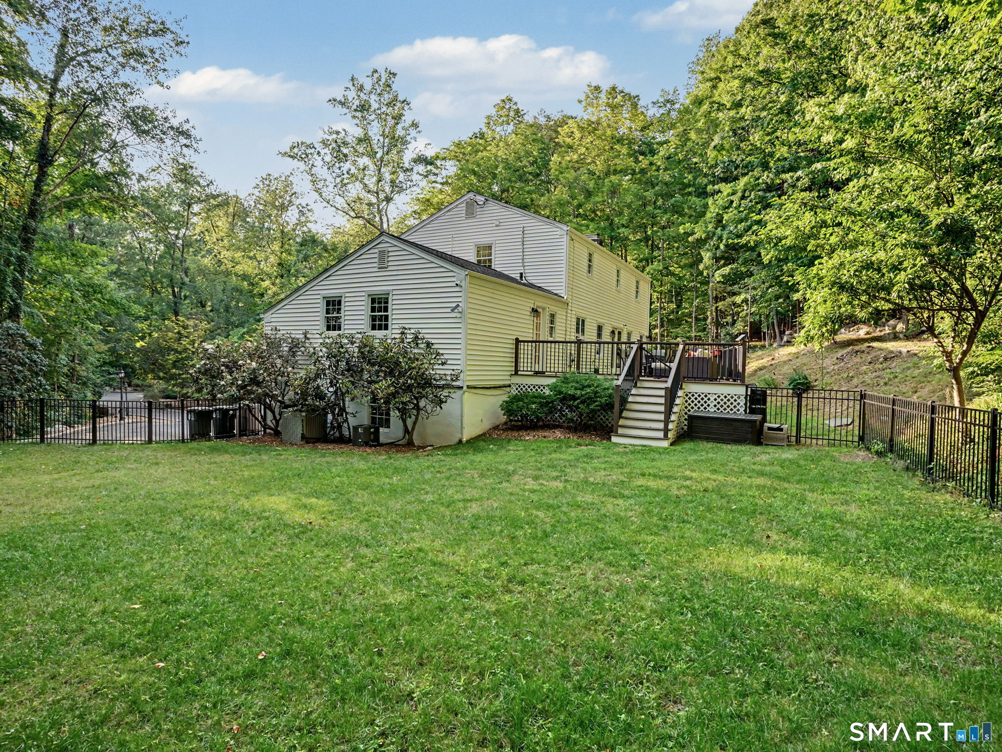 2 Arnold Drive Stamford CT 06905
