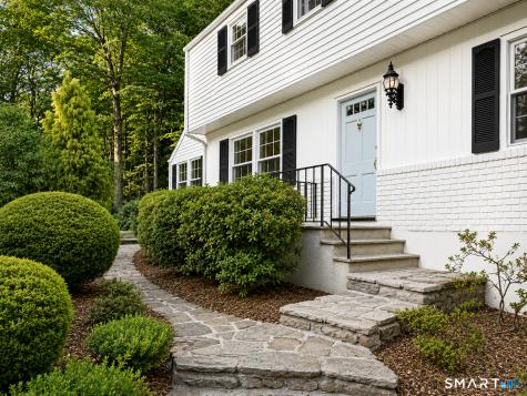 2 Arnold Drive Stamford CT 06905