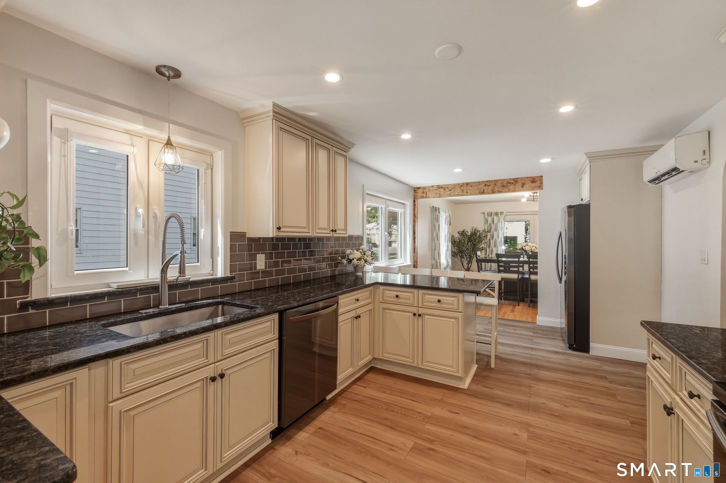 37 Cawley Street Bristol CT 06010