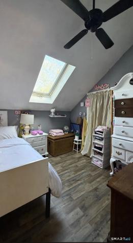 186 Great Neck Road Waterford CT 06385
