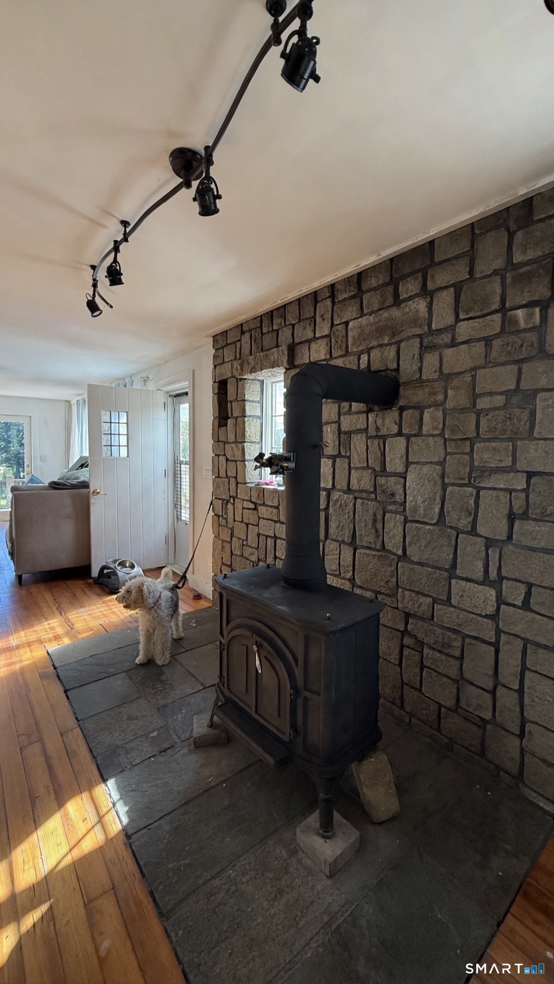 186 Great Neck Road Waterford CT 06385