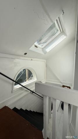 186 Great Neck Road Waterford CT 06385