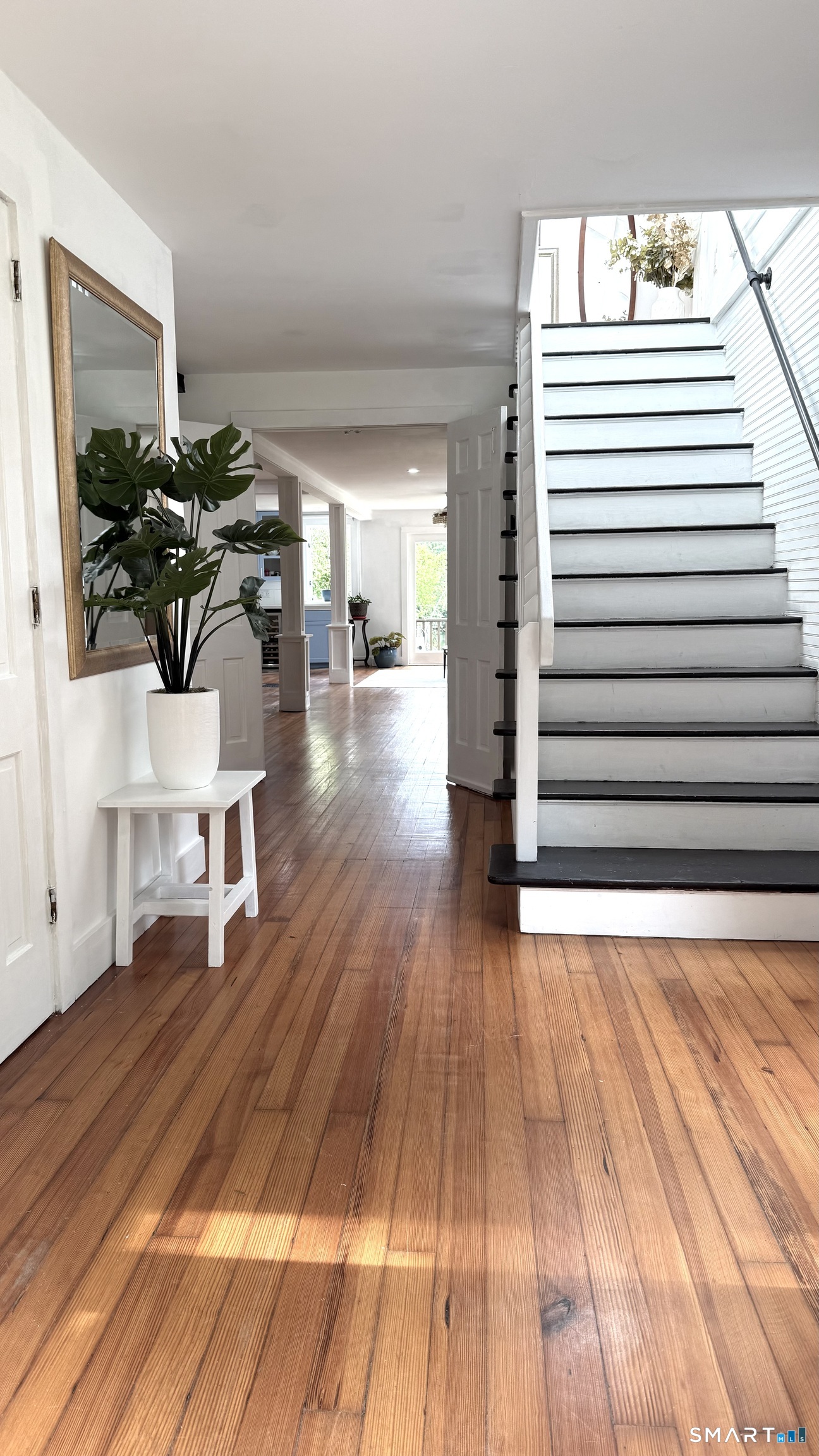 186 Great Neck Road Waterford CT 06385