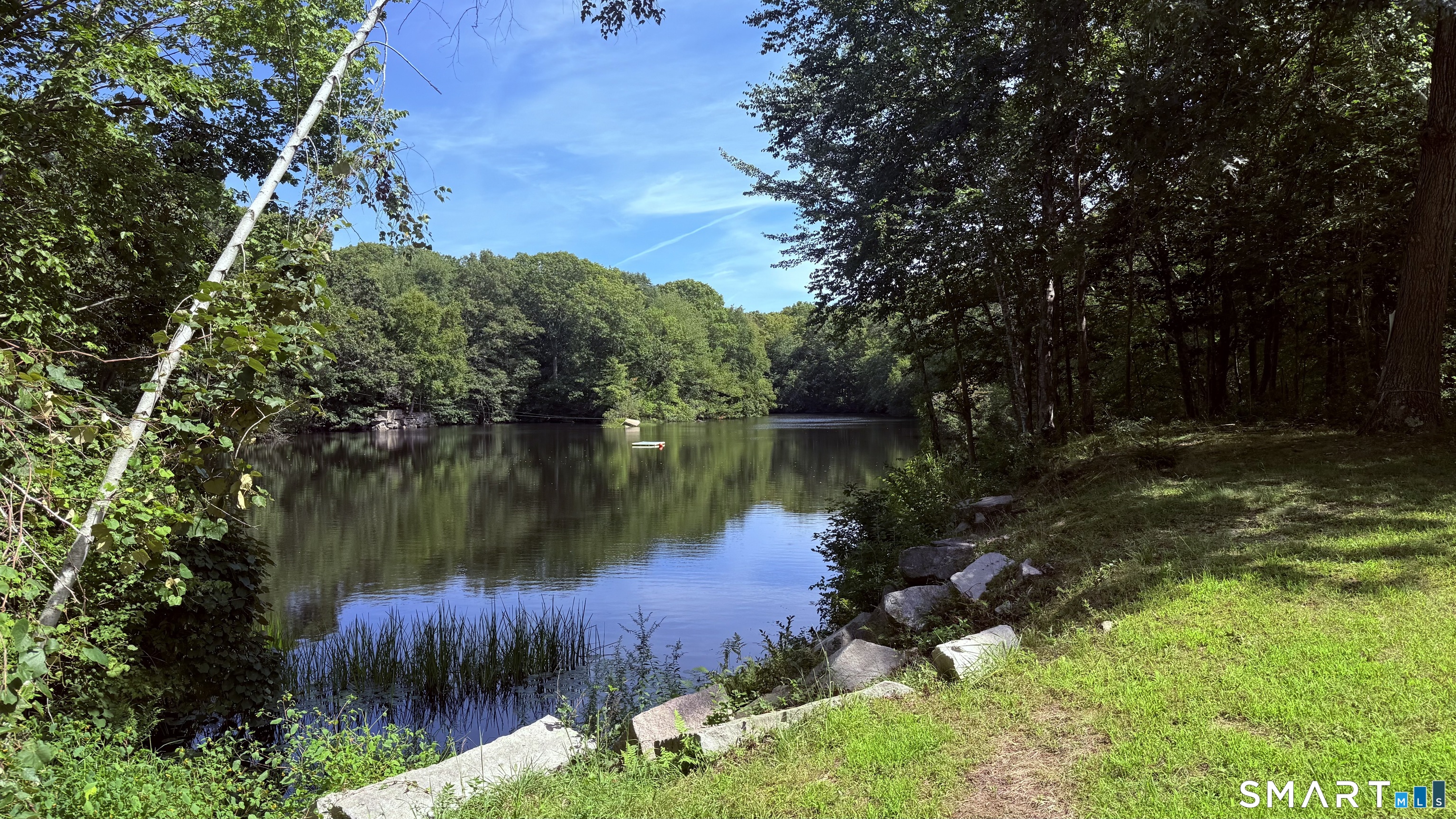 186 Great Neck Road Waterford CT 06385