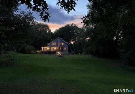 186 Great Neck Road Waterford CT 06385