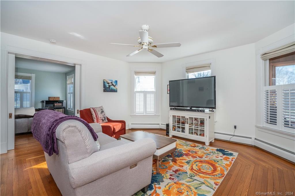 1817 Main Street Glastonbury CT 06033