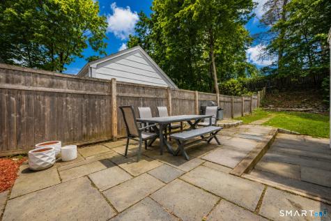 20 Lynnbrook Road Fairfield CT 06825