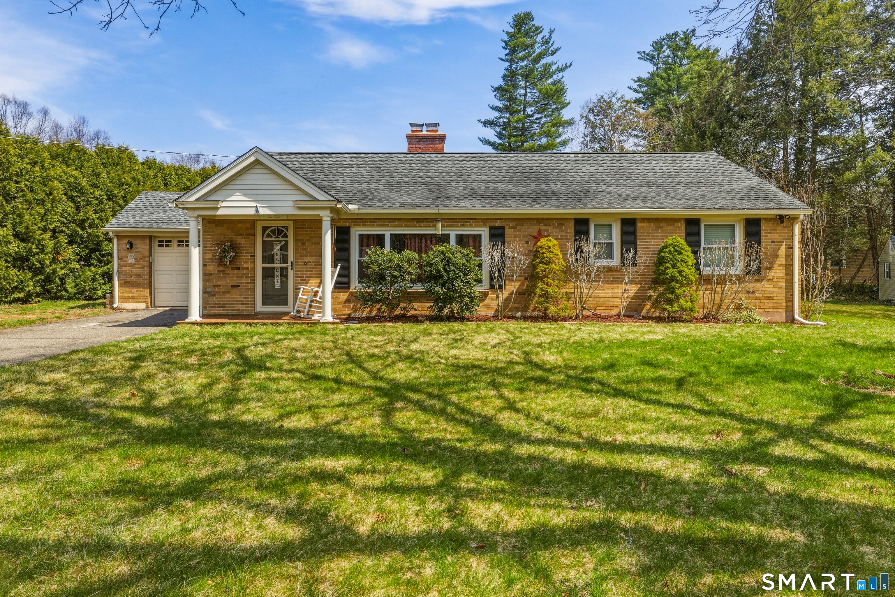 8 Grimes Brook Place Simsbury CT 06070