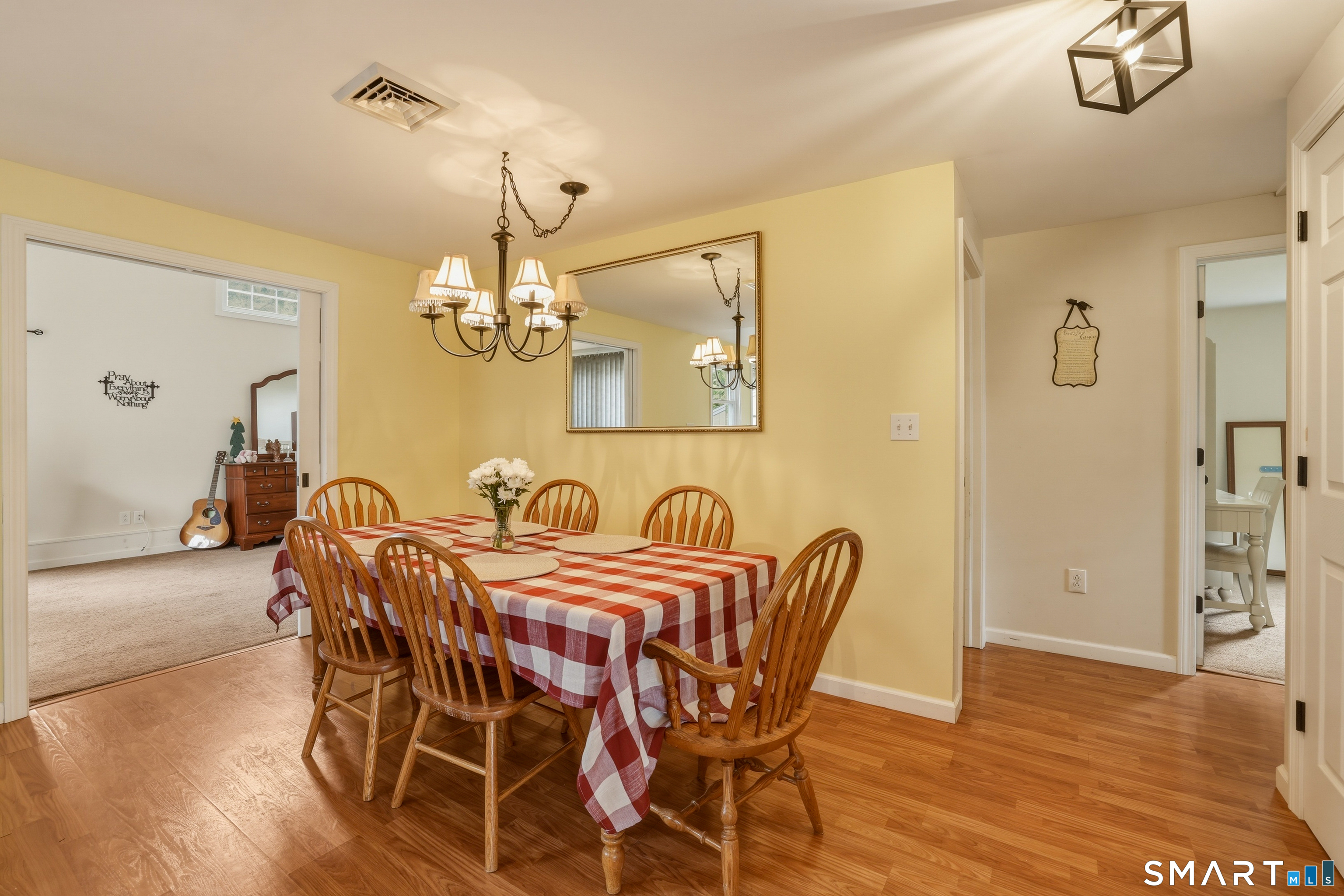 8 Grimes Brook Place Simsbury CT 06070