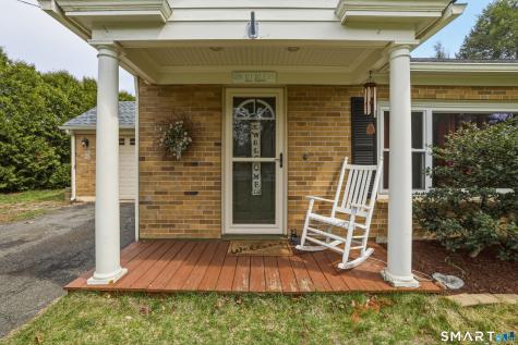 8 Grimes Brook Place Simsbury CT 06070
