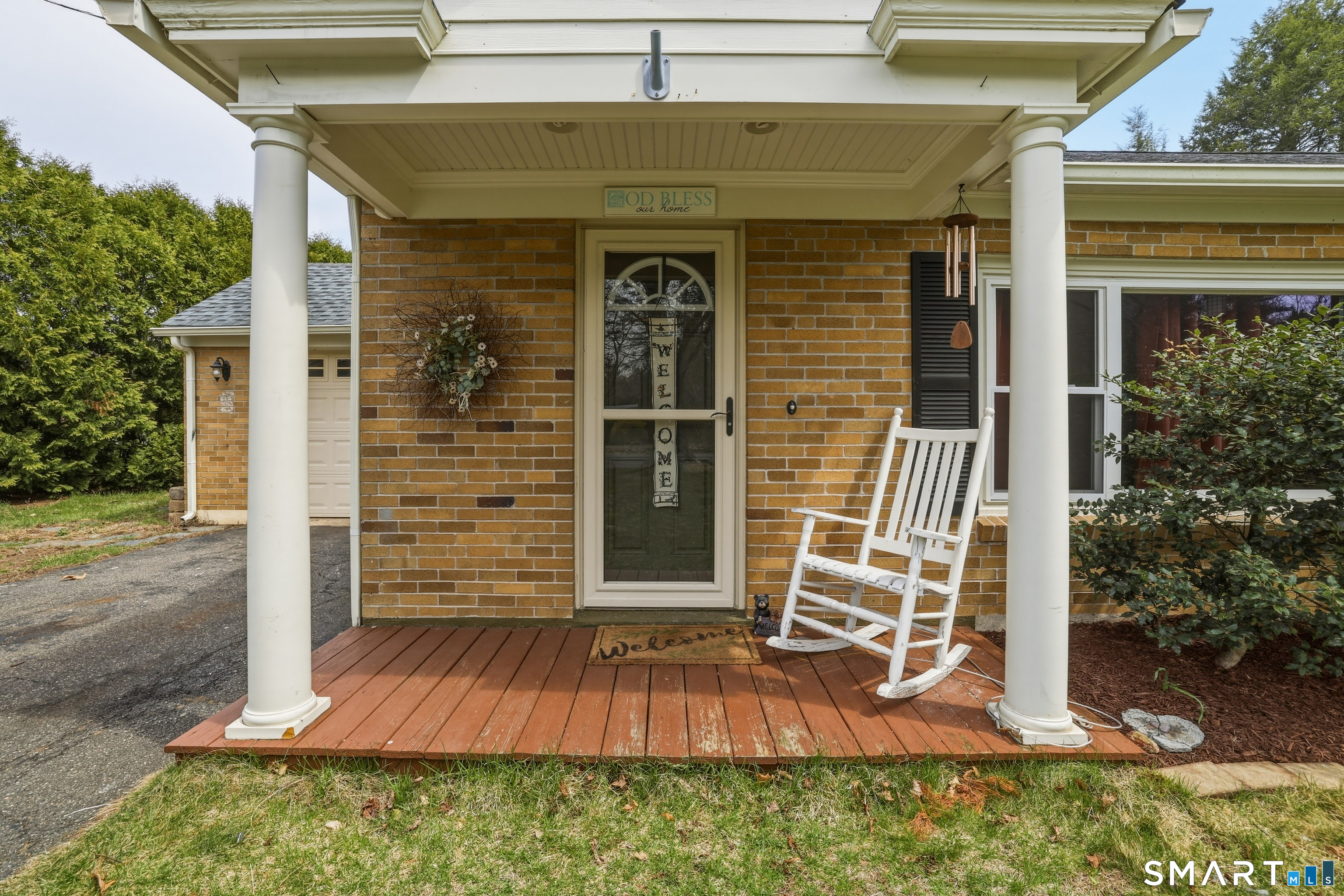 8 Grimes Brook Place Simsbury CT 06070