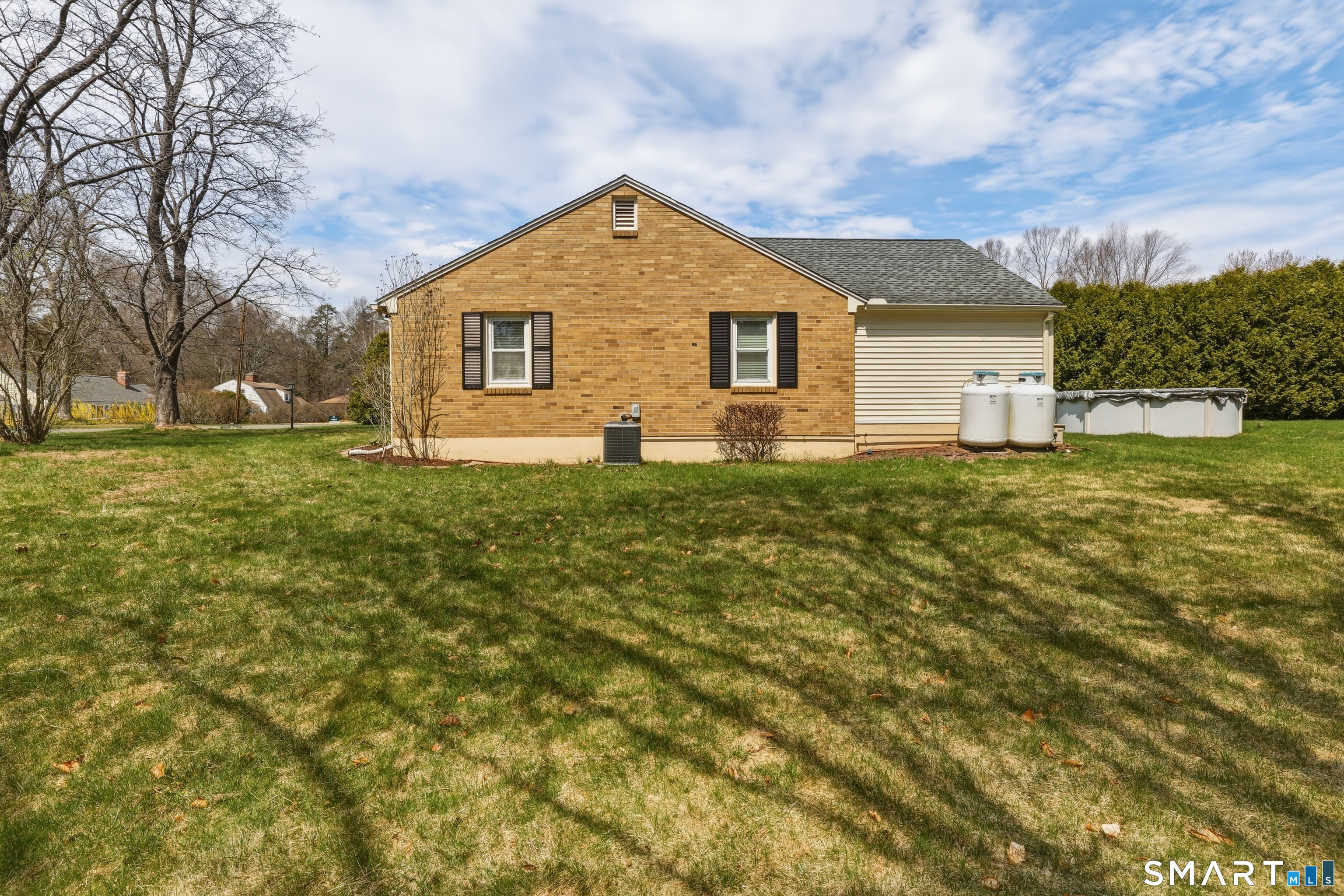 8 Grimes Brook Place Simsbury CT 06070
