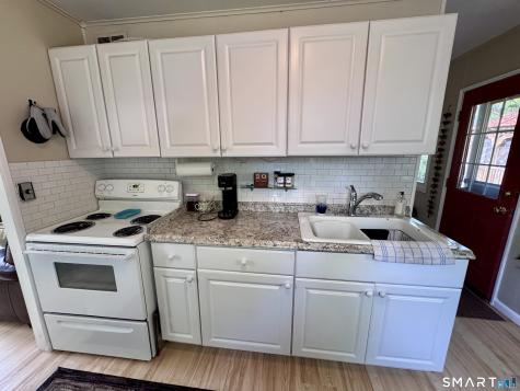 201 Southwest Avenue Windsor Locks CT 06096