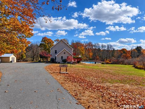 172 Snake Meadow Road Plainfield CT 06354
