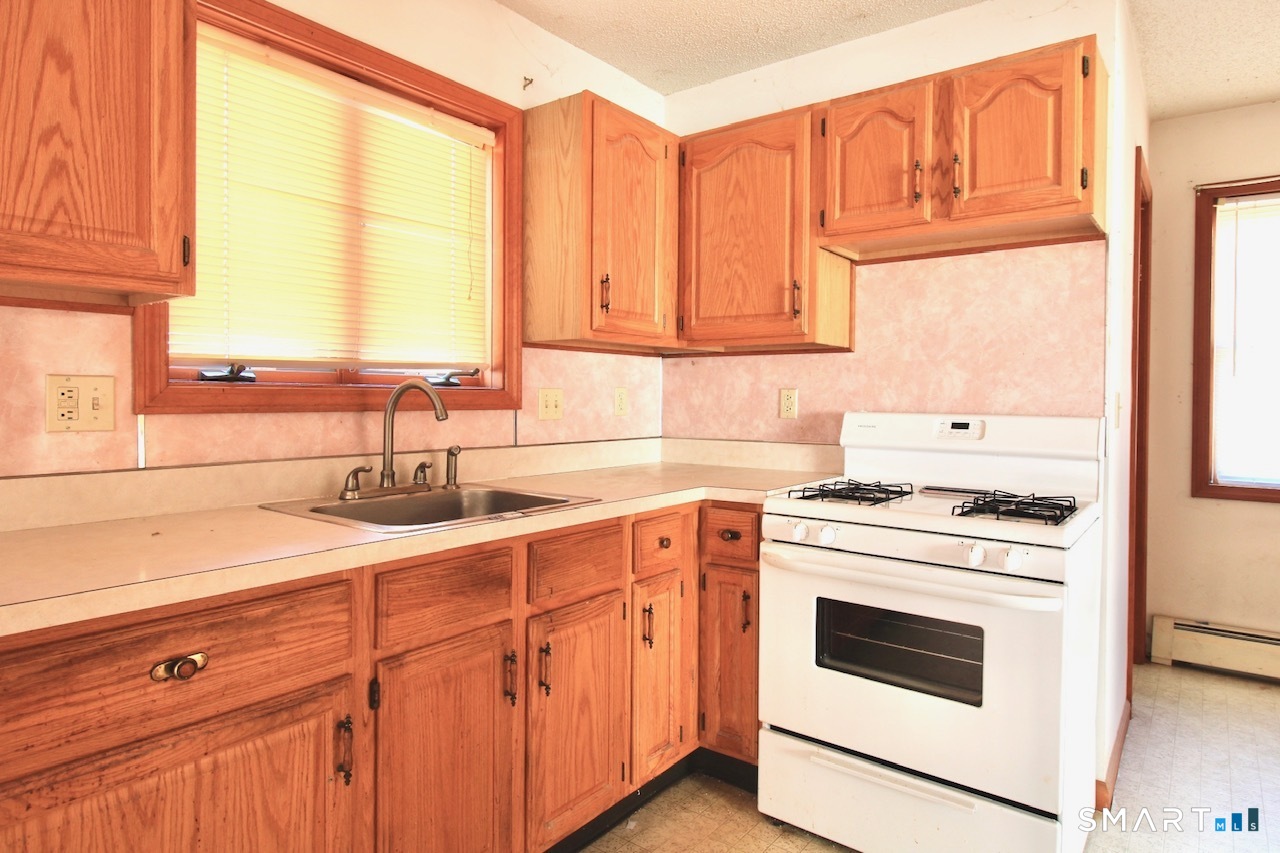 6 North Lane Wallingford CT 06492