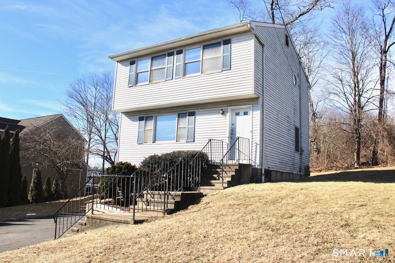 6 North Lane Wallingford CT 06492