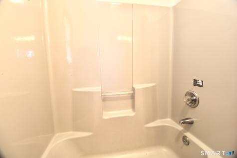 6 North Lane Wallingford CT 06492