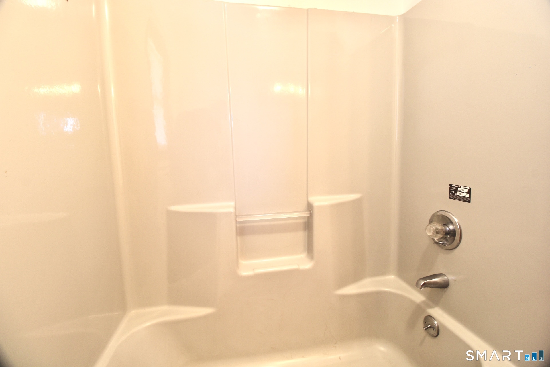 6 North Lane Wallingford CT 06492