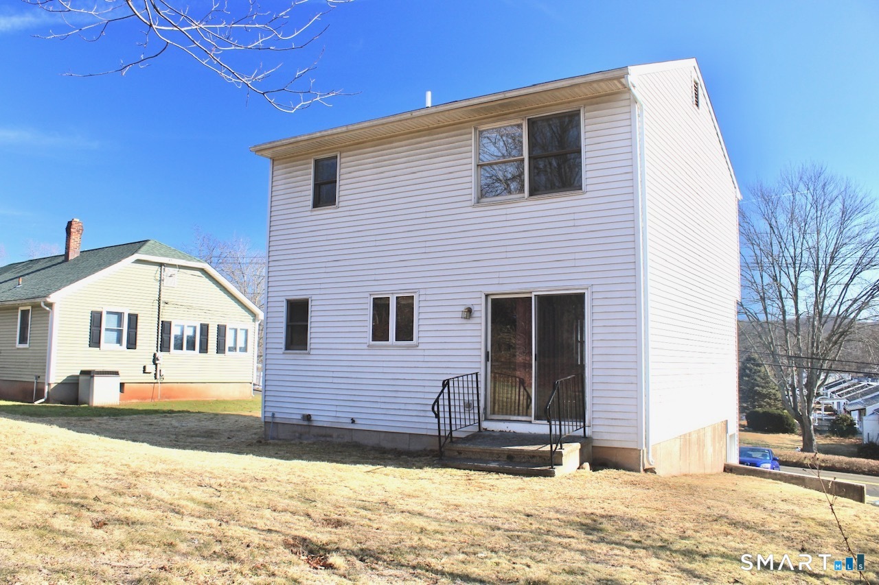 6 North Lane Wallingford CT 06492