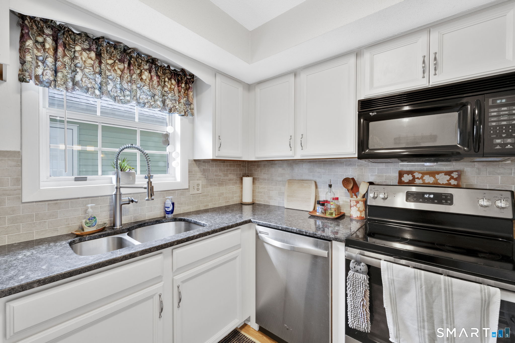 508 Spring Meadow Road South Windsor CT 06074