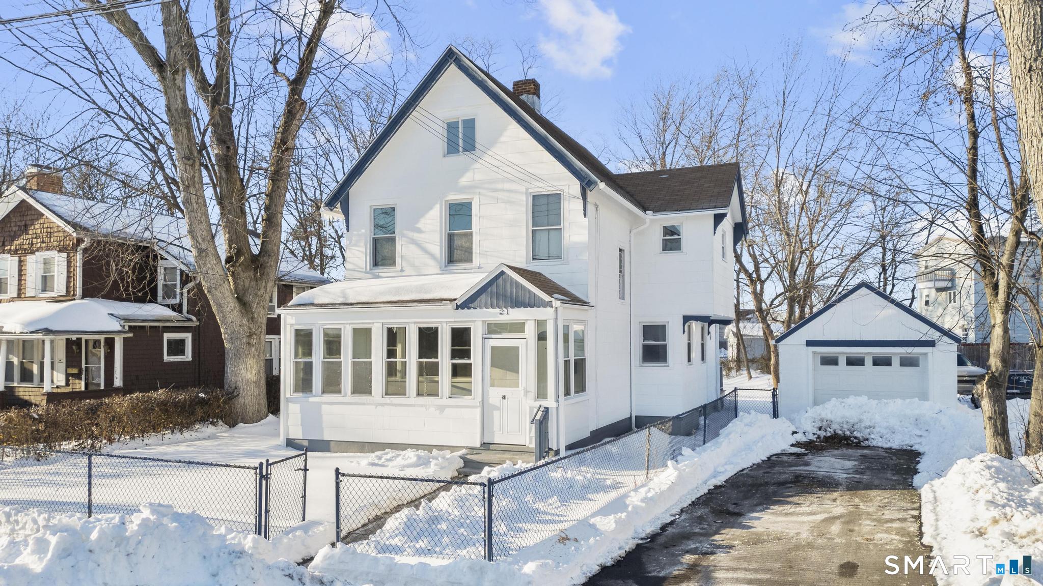 21 Richards Street West Haven CT 06516